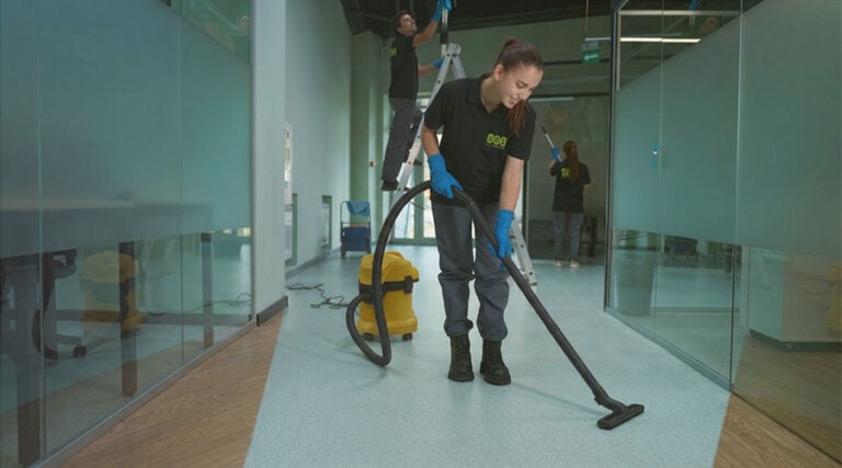 The Best Commercial Cleaning Companies Value Their Employees