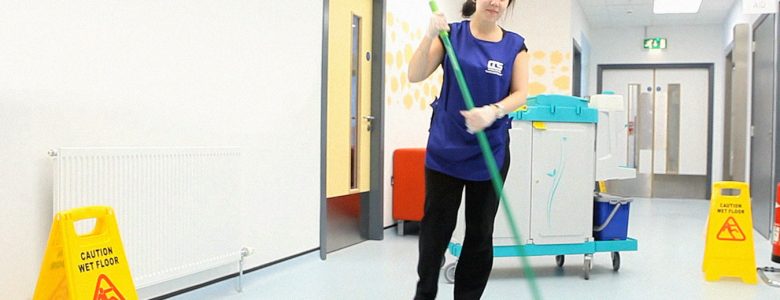 top 5 benefits hiring professional cleaning services